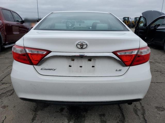  TOYOTA CAMRY 2015 White