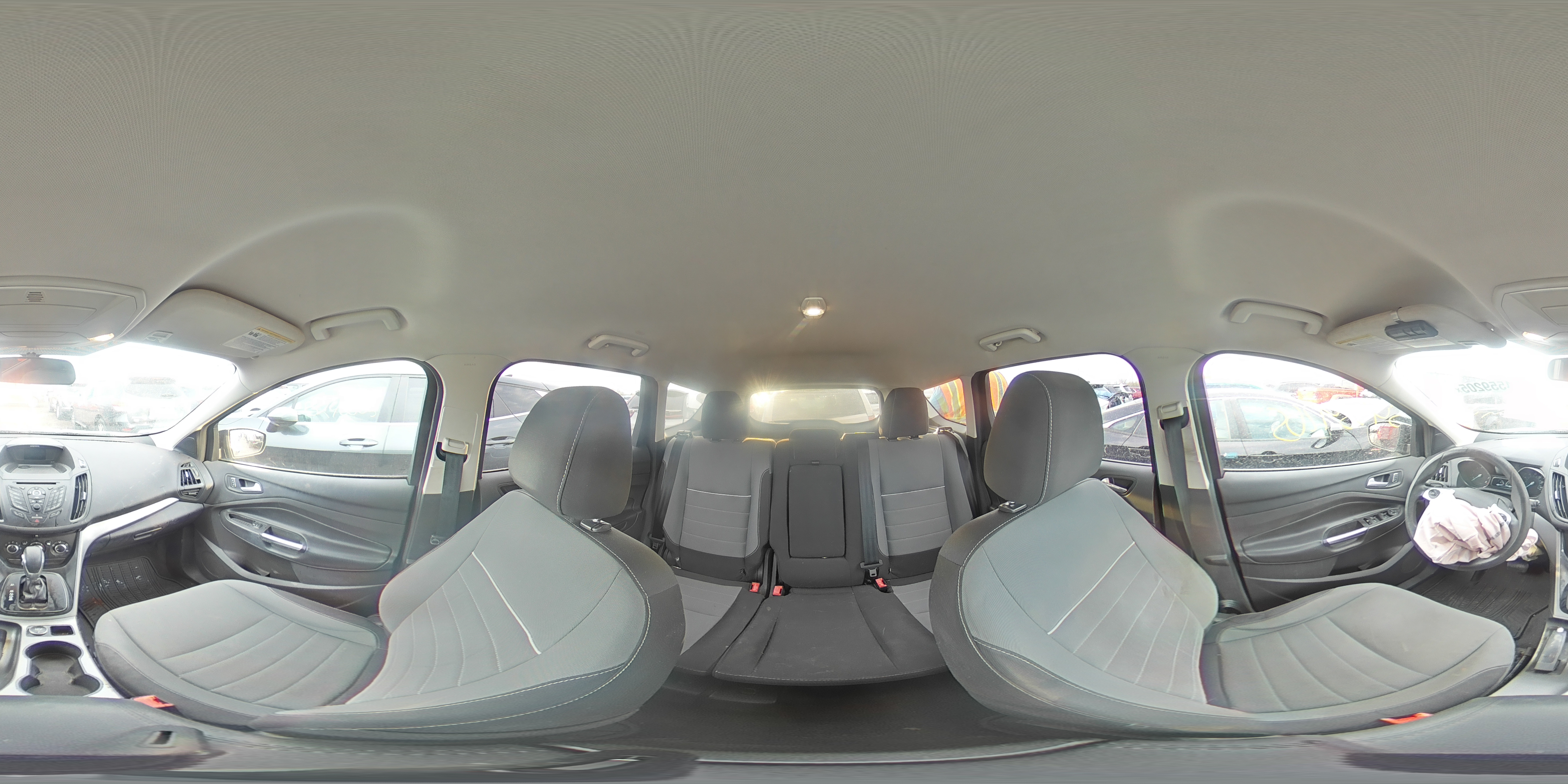 1FMCU9G97FUA09852 2015 Ford Escape Se