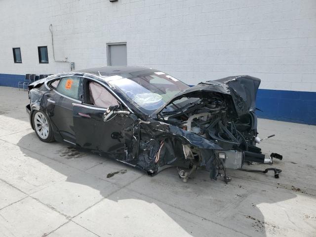  TESLA MODEL S 2016 Чорний
