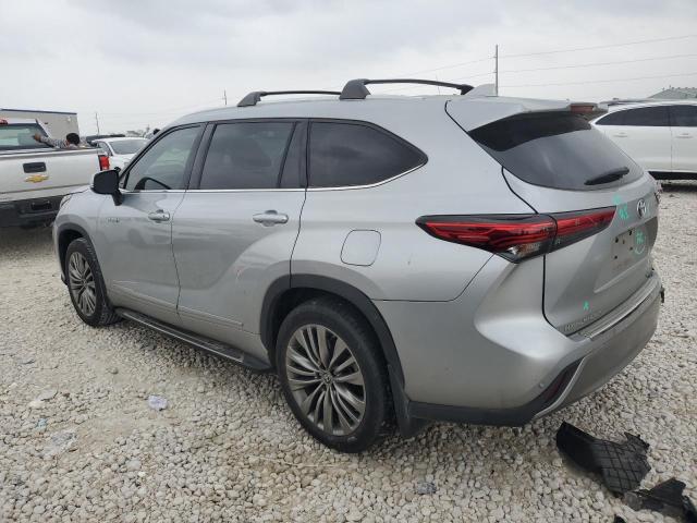  TOYOTA HIGHLANDER 2021 Srebrny
