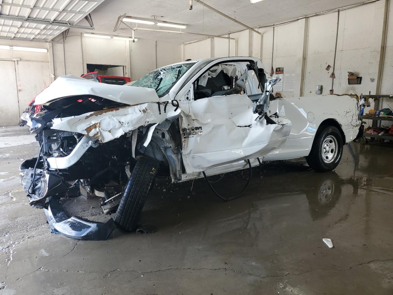 3C6JR6DG5NG427804 RAM 1500 Photo 1