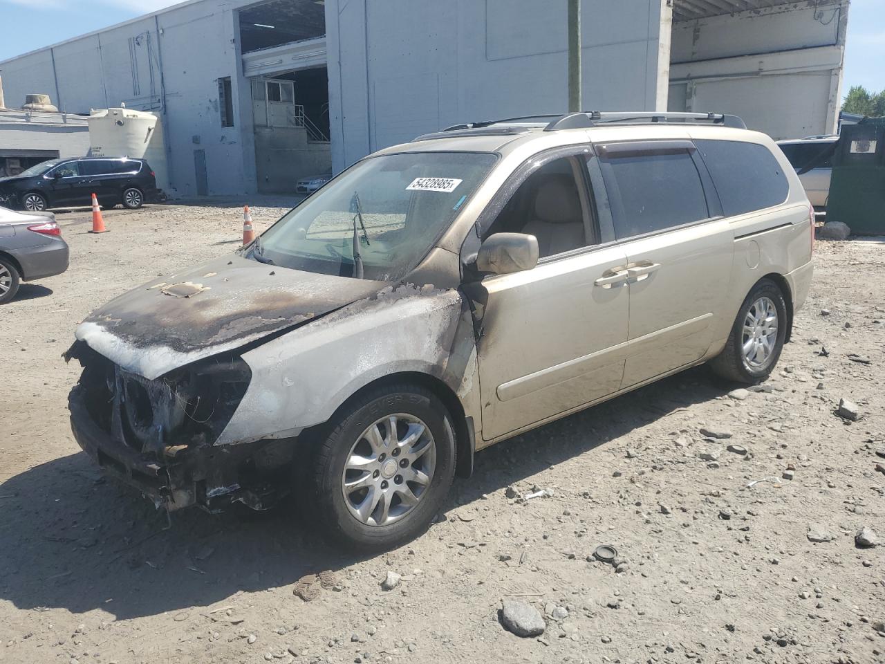 2007 Kia Sedona Ex for Sale in Fredericksburg, VA - Burn - Engine