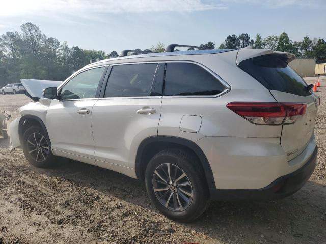  TOYOTA HIGHLANDER 2018 Белый