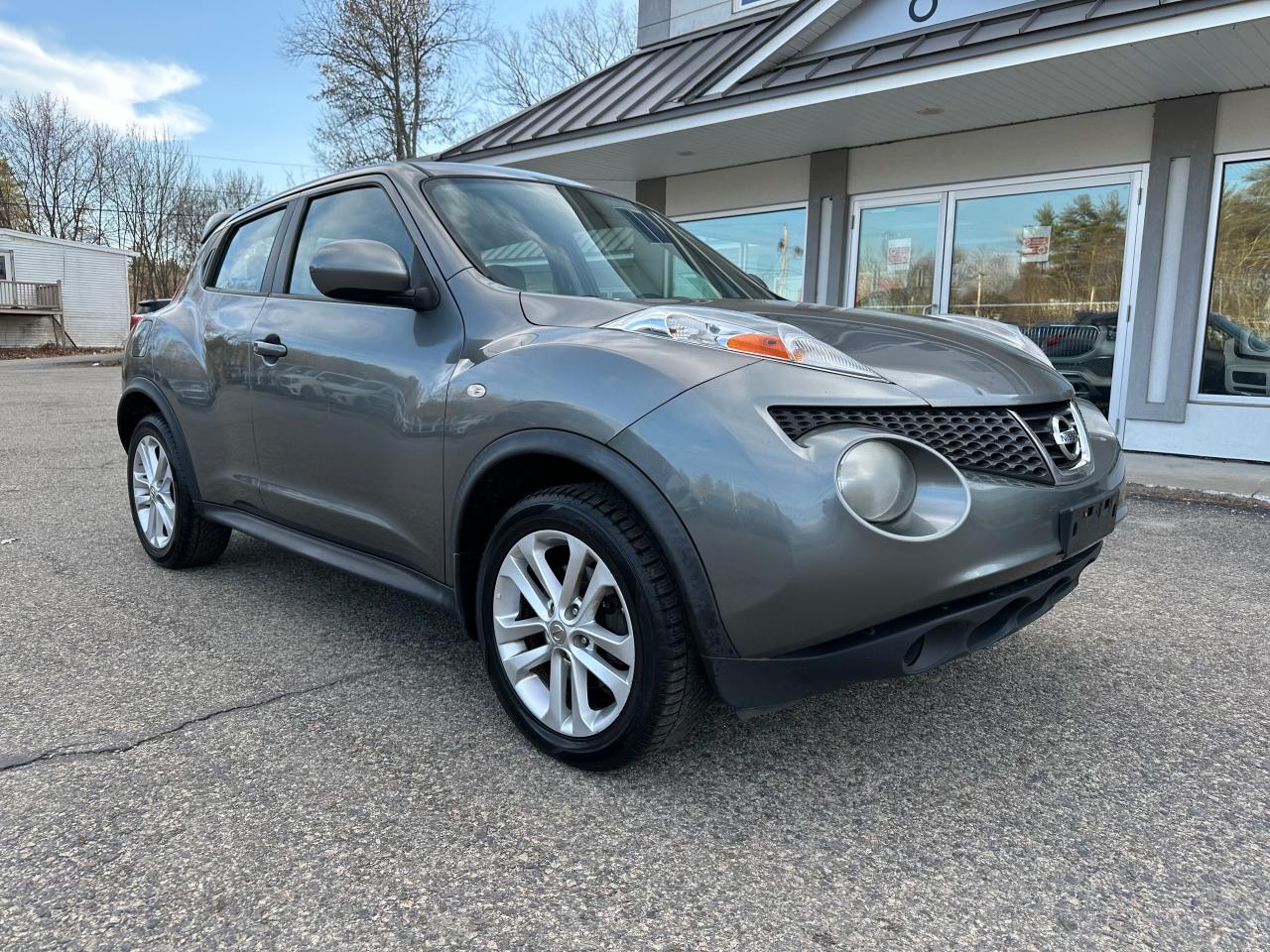 North Billerica, MA에서 판매 중인 2012 Nissan Juke S - Minor Dent/Scratches