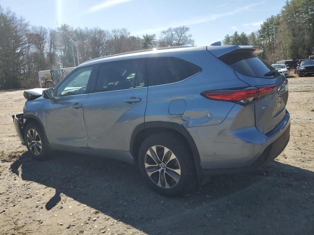  TOYOTA HIGHLANDER 2022 Серебристый