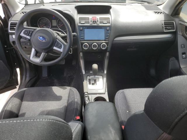  SUBARU FORESTER 2017 Czarny