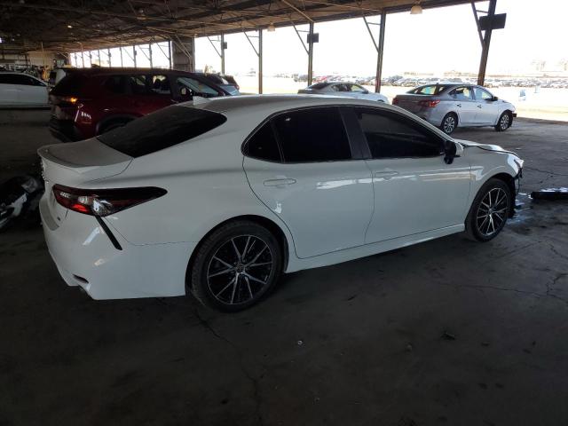 TOYOTA CAMRY 2021 Biały