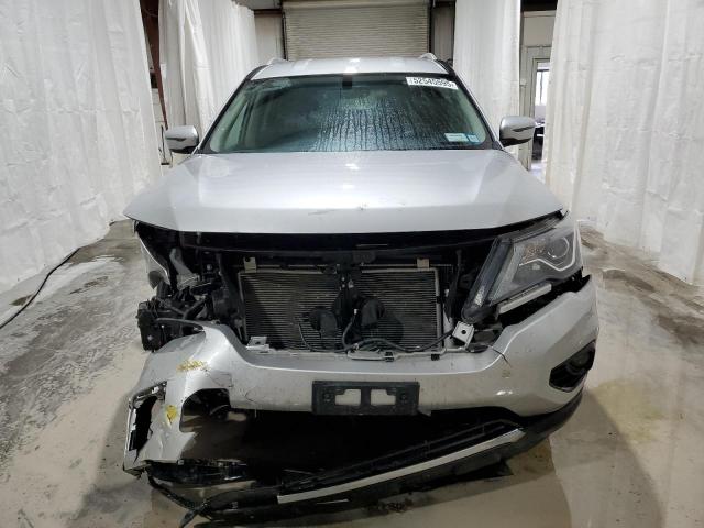  NISSAN PATHFINDER 2020 Srebrny
