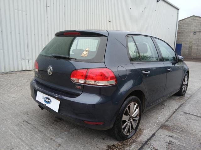 2011 VOLKSWAGEN GOLF MATCH