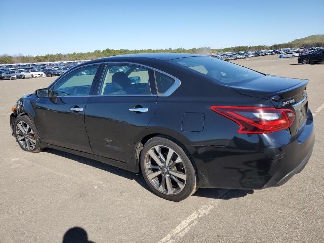  NISSAN ALTIMA 2017 Czarny