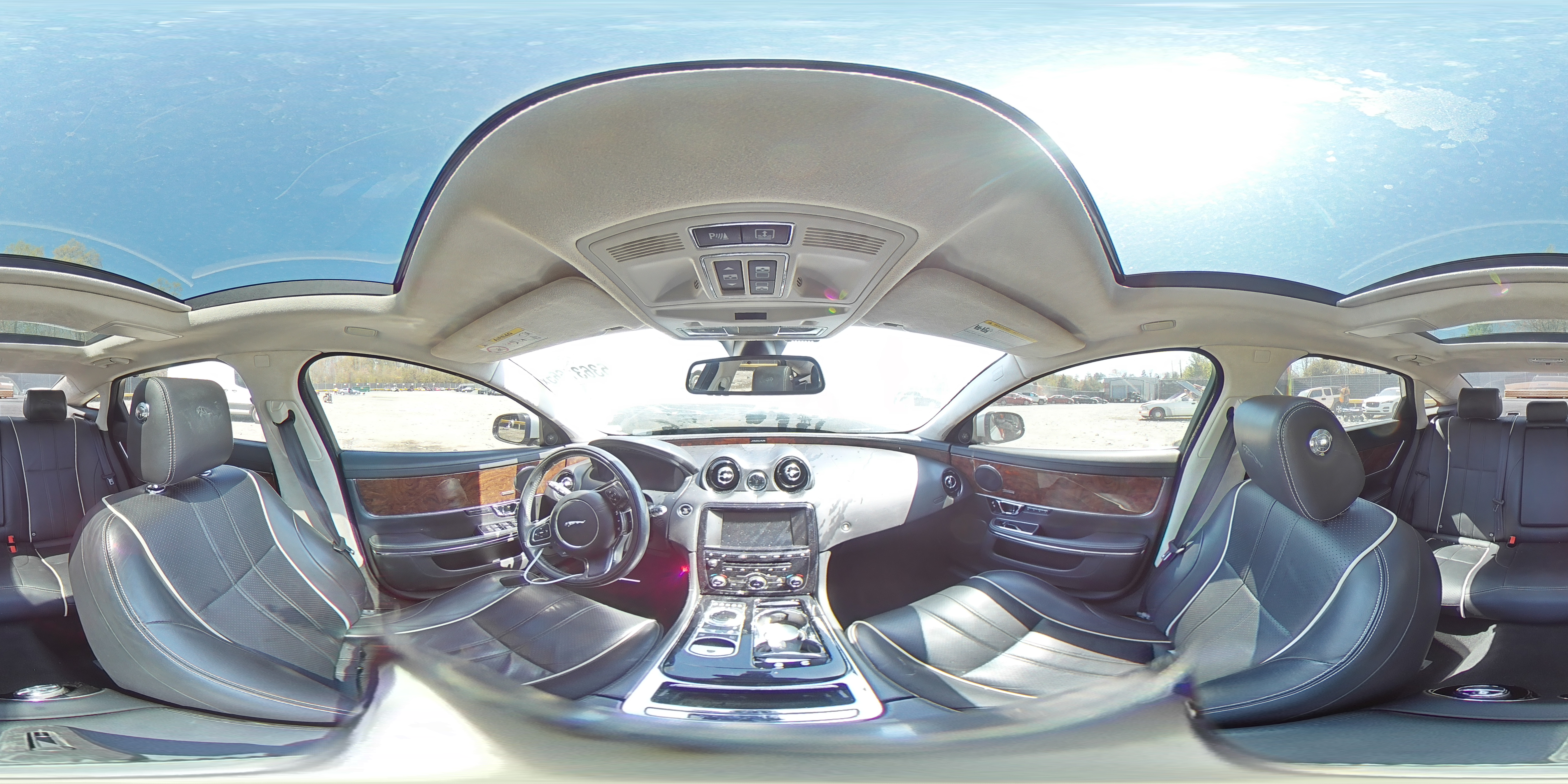 2015 Jaguar Xjl Portfolio VIN: SAJWA2GZ4F8V75138 Lot: 53631665