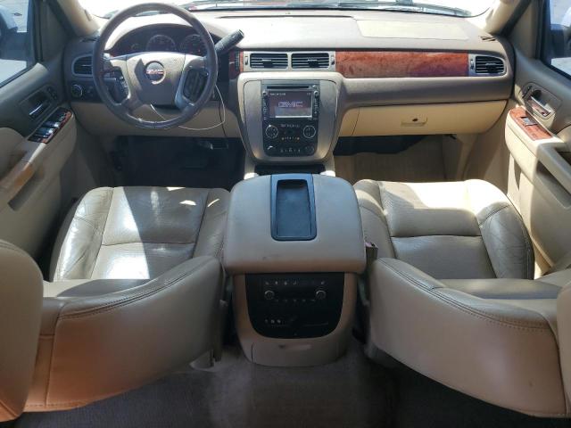 Parquets GMC YUKON 2014 Biały