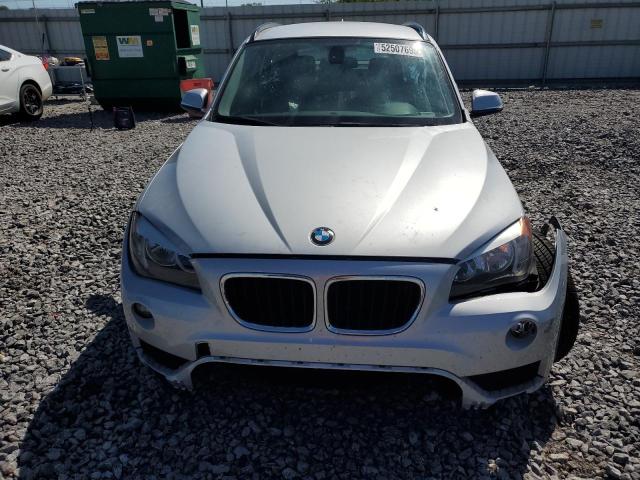 Кроссоверы BMW X1 2015 Серебристый