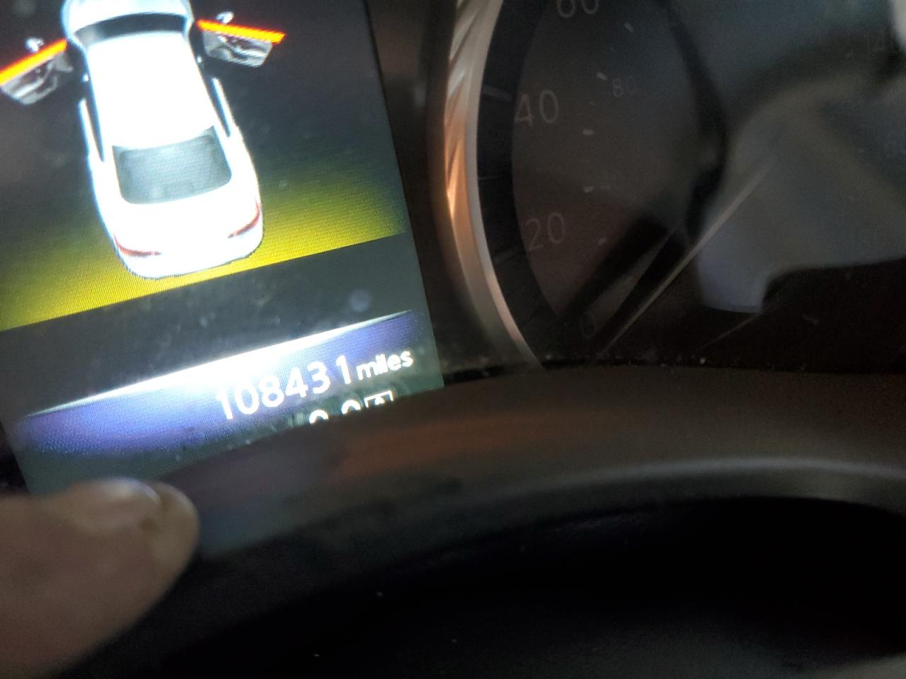 2015 Infiniti Q50 - Image 9