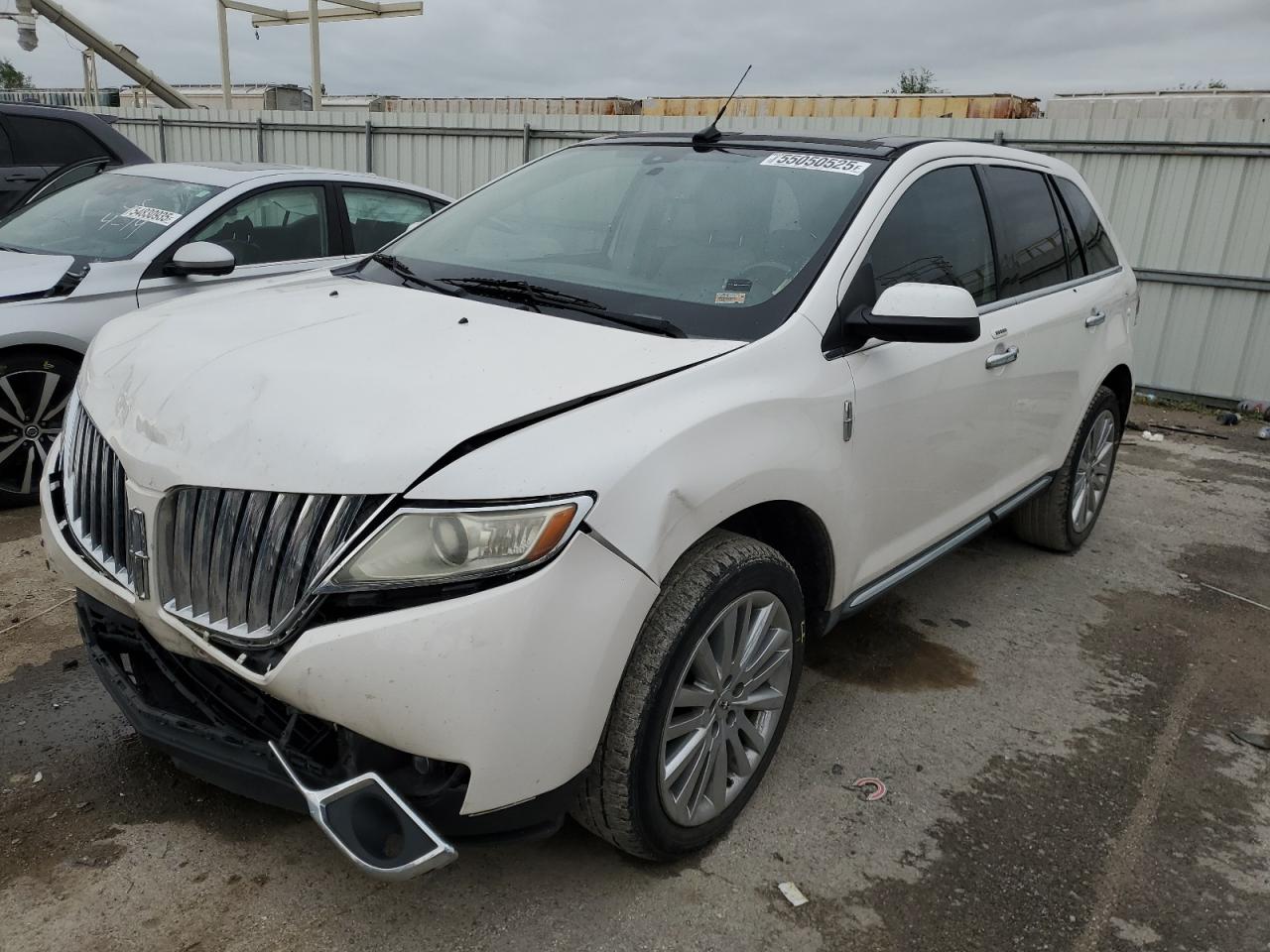 2011 Lincoln Mkx for Sale in Kansas City, KS - Front End