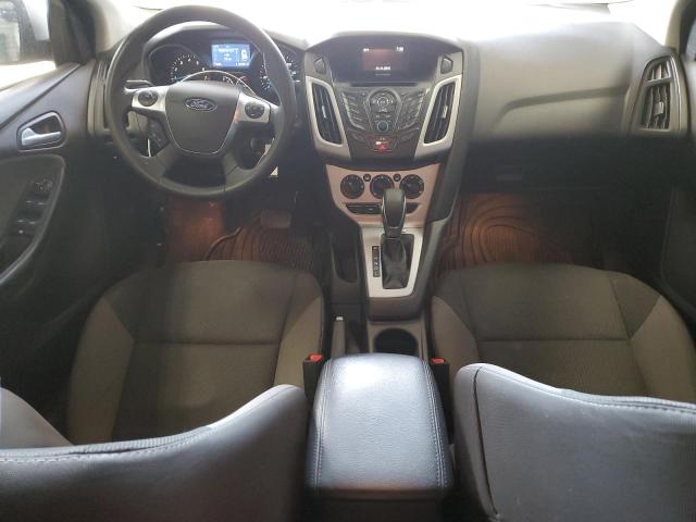Sedans FORD FOCUS 2014 Silver