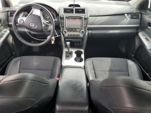  TOYOTA CAMRY 2014 Srebrny