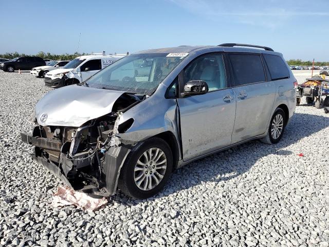 2013 Toyota Sienna Xle