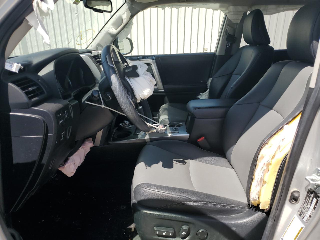 JTEBU5JR5K5709371 2019 Toyota 4Runner Sr5/Sr5 Premium