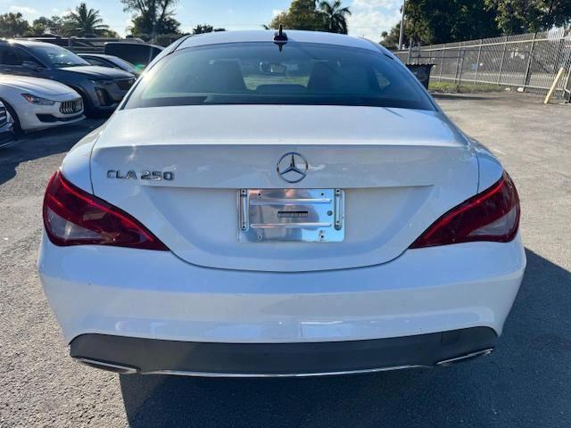  MERCEDES-BENZ CLA-CLASS 2019 Biały