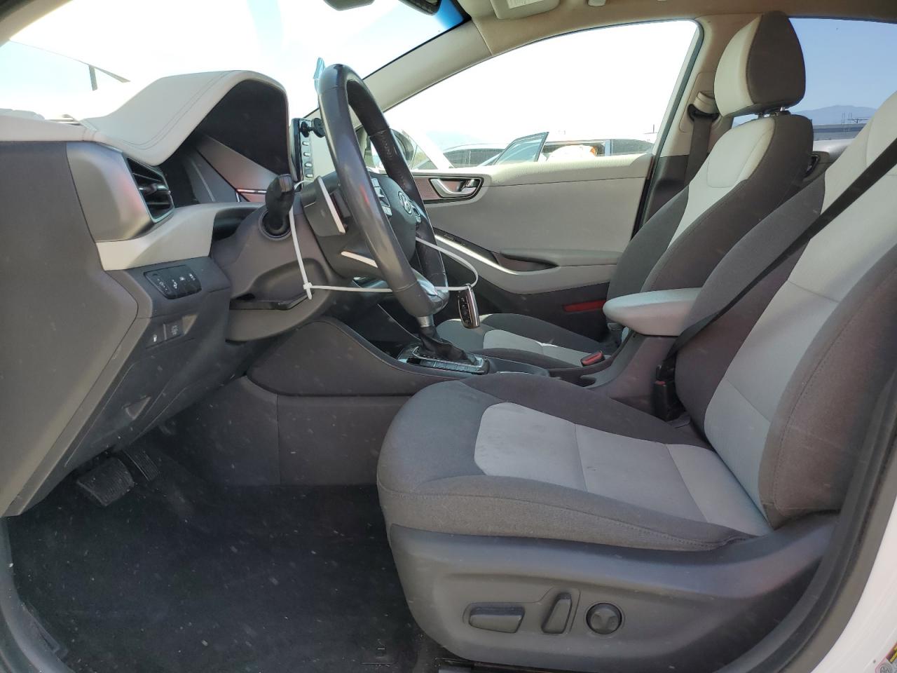 2020 Hyundai Ioniq Sel VIN: KMHC85LC6LU194647 Lot: 87038704