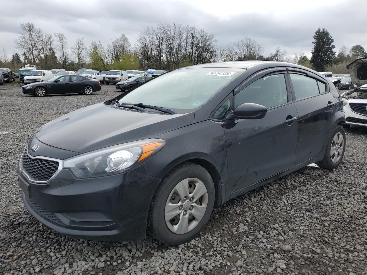 2016 Kia Forte Lx იყიდება Portland-ში, OR - Rear End