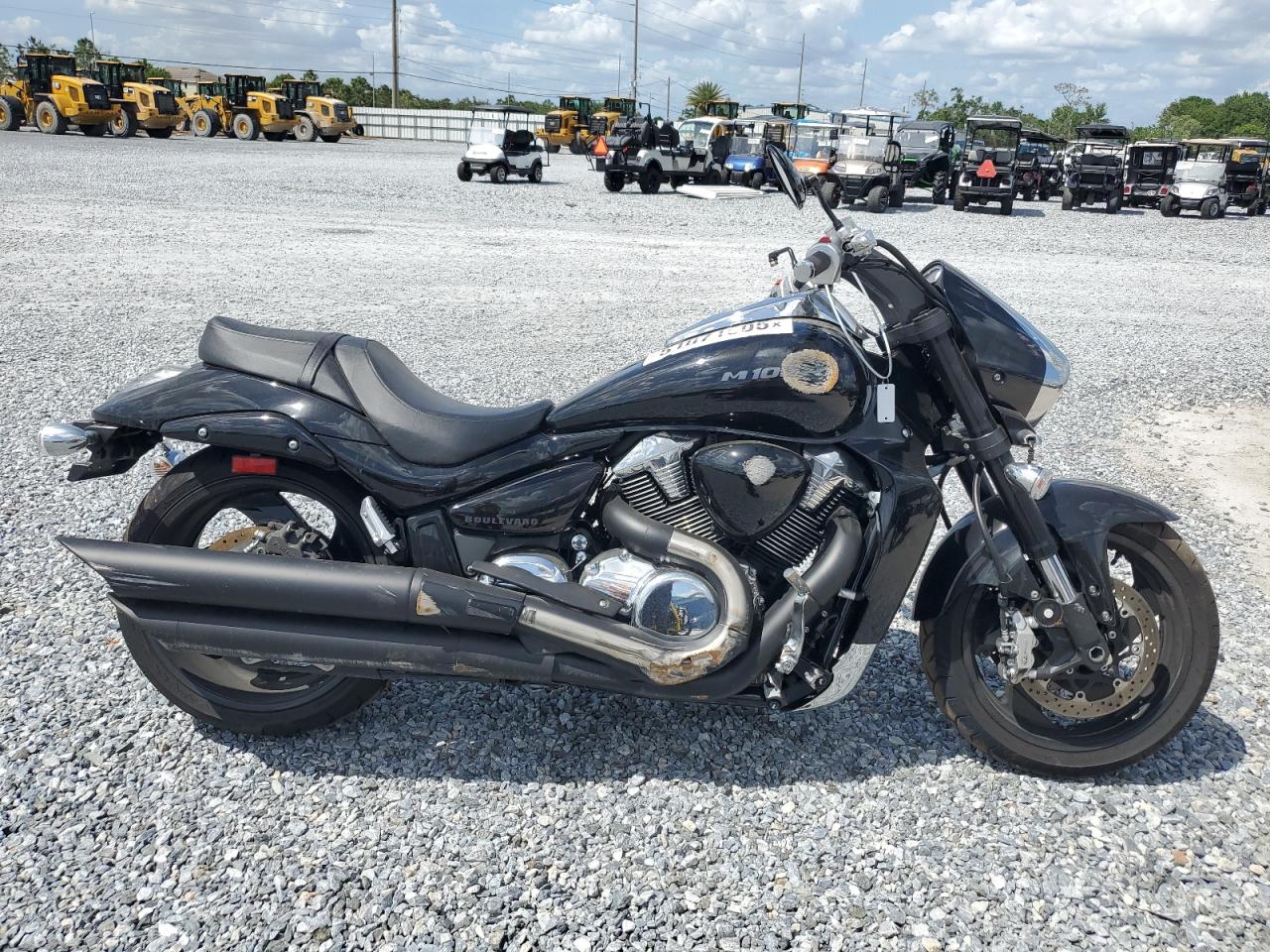 2024 Suzuki Vzr1800