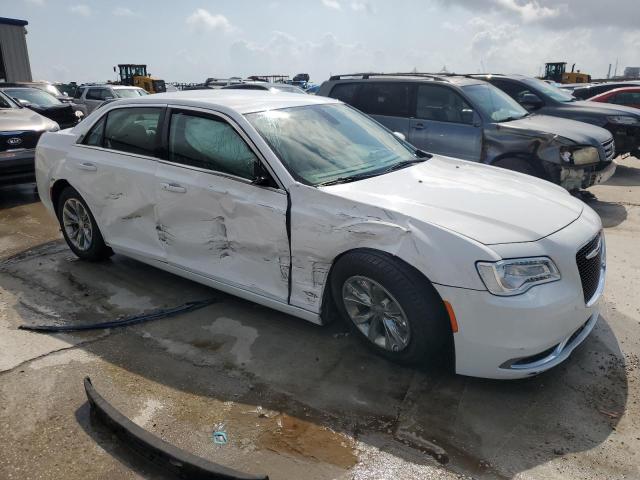  CHRYSLER 300 2016 White