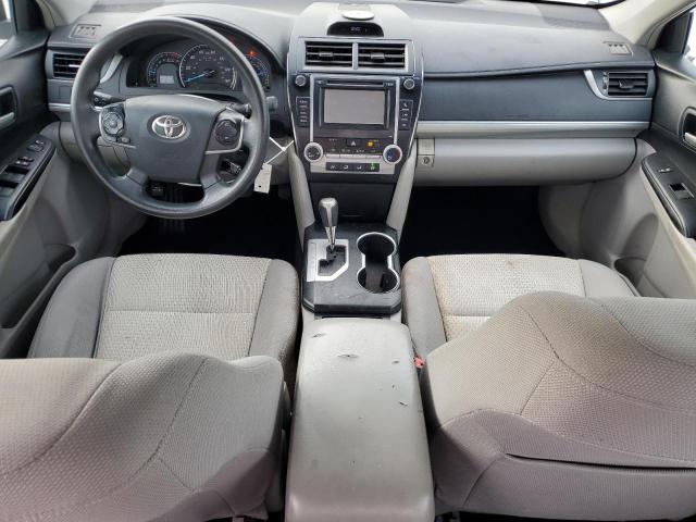  TOYOTA CAMRY 2013 Srebrny