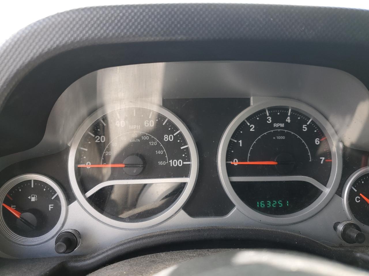 2010 Jeep Wrangler Unlimited Sport VIN: 1J4BA3H16AL100151 Lot: 52241525