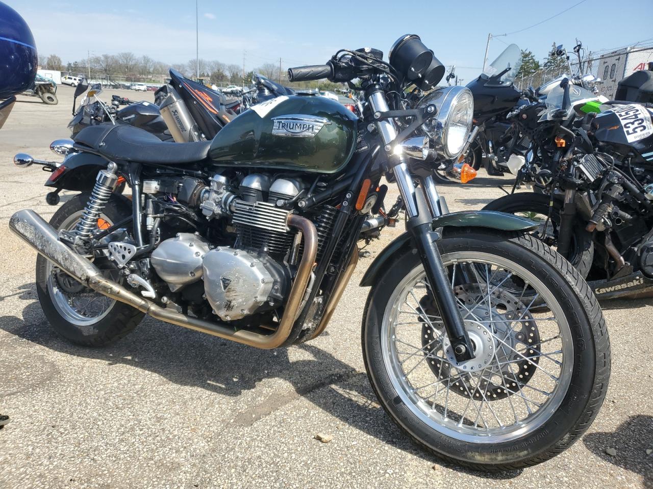 2015 Triumph Motorcycle Thruxton de vânzare în Moraine, OH - Side