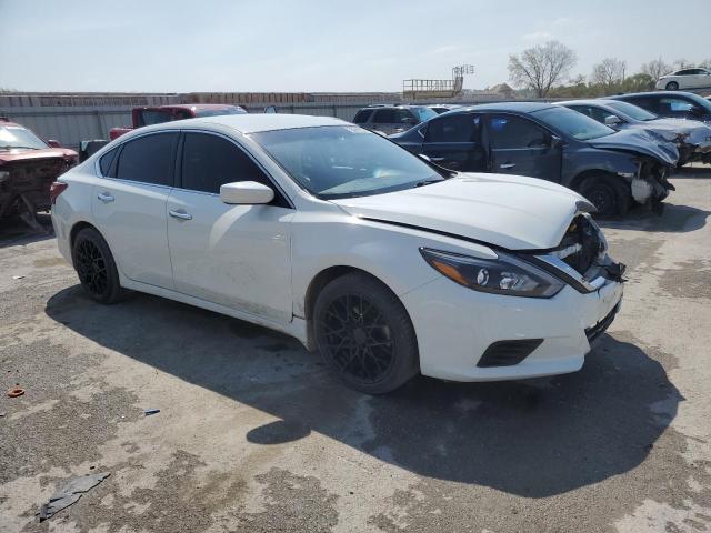  NISSAN ALTIMA 2018 White