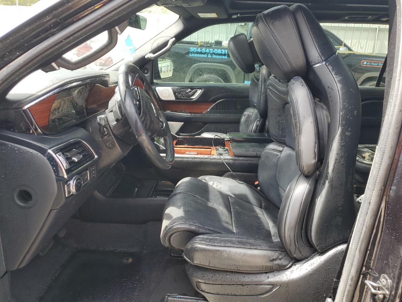 2019 Lincoln Navigator - Image 7