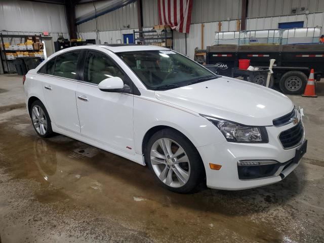  CHEVROLET CRUZE 2015 Белый