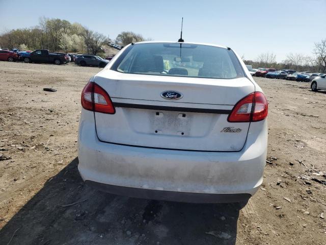 Седаны FORD FIESTA 2013 Белый