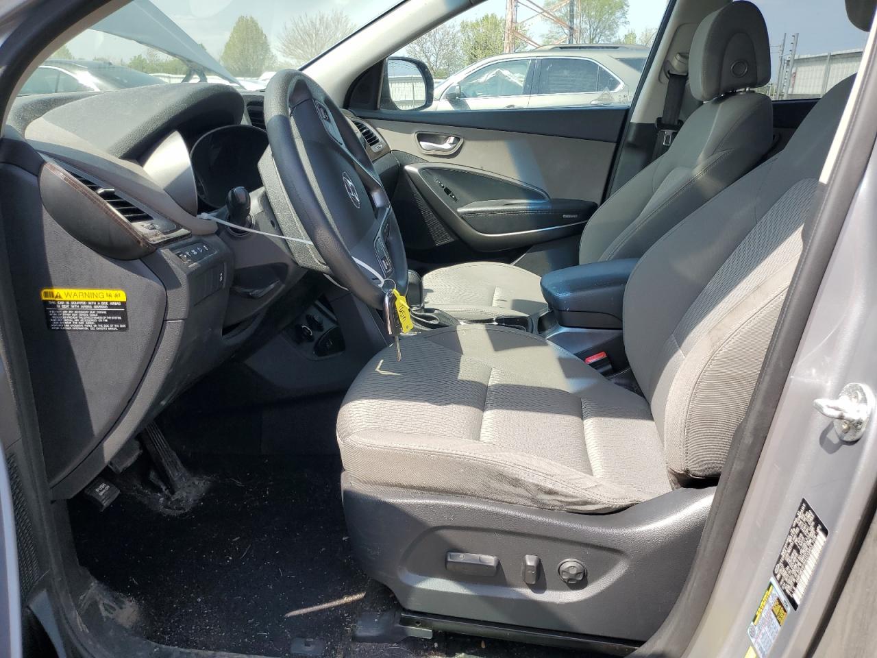 2017 Hyundai Santa Fe Se VIN: KM8SMDHF0HU239853 Lot: 53883295