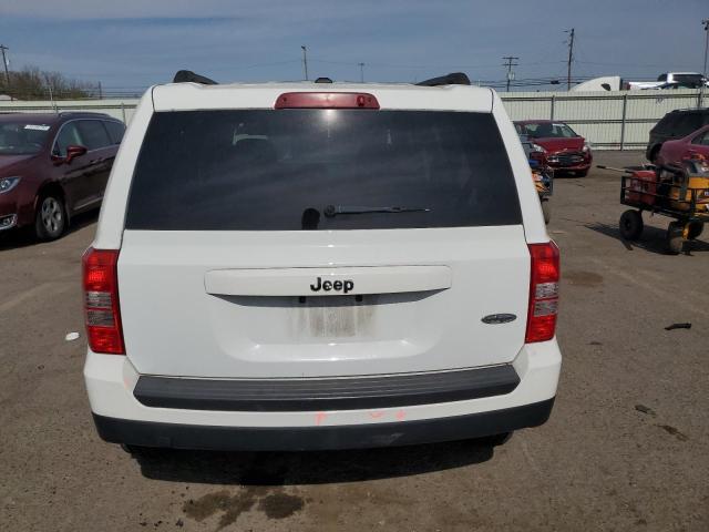  JEEP PATRIOT 2015 Biały