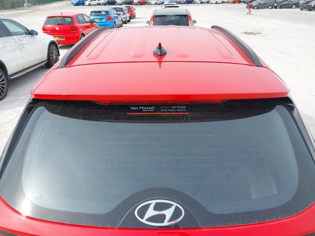 2022 HYUNDAI TUCSON SE