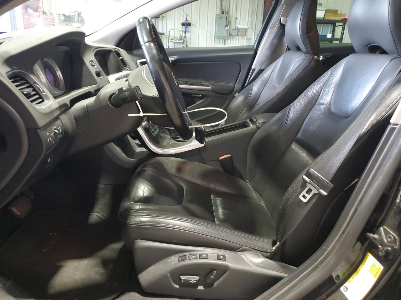 2013 Volvo S60 T5 VIN: YV1612FS7D1220869 Lot: 52157935