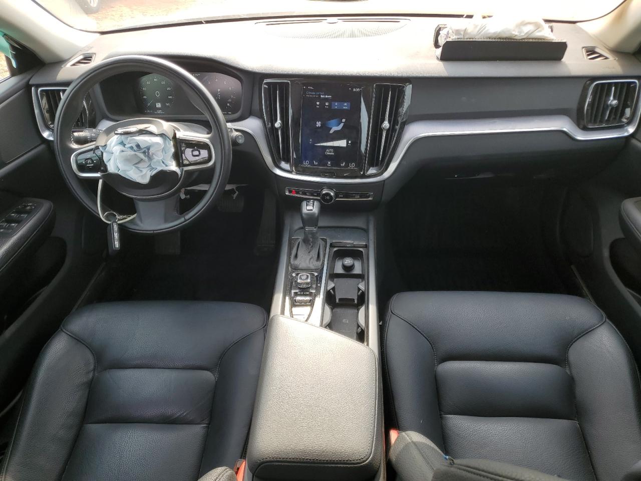 2020 Volvo V60 T5 Momentum VIN: YV1102EK3L2371828 Lot: 53865865