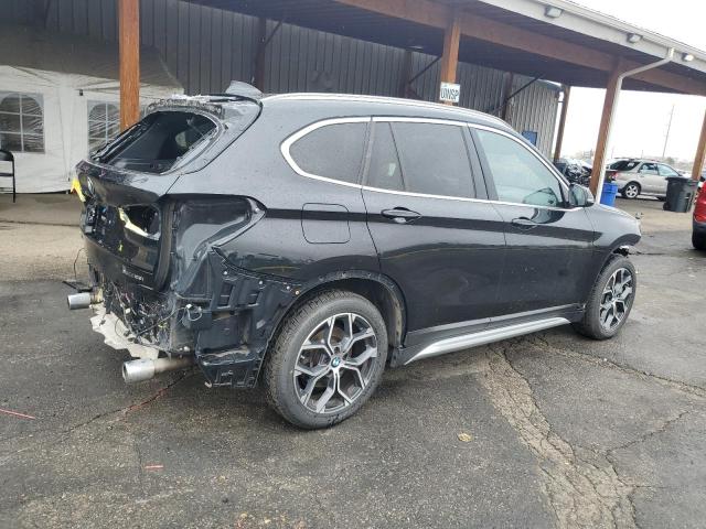  BMW X1 2021 Черный