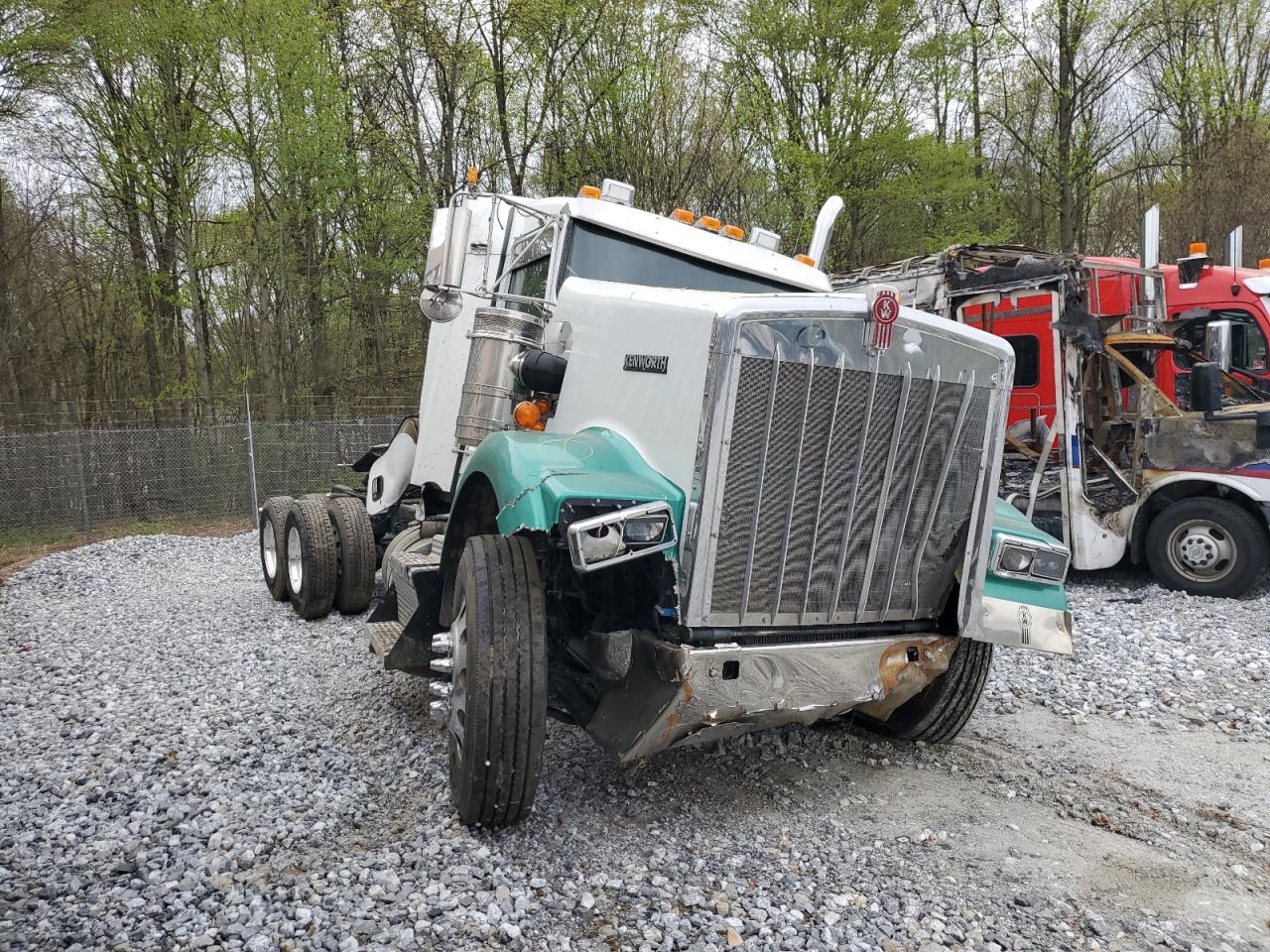 2019 Kenworth W900 Semi Truck for Sale in York Haven, PA - All Over