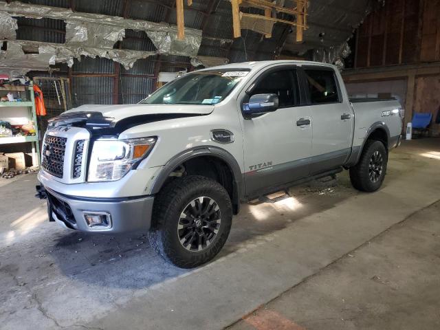 2017 Nissan Titan Sv