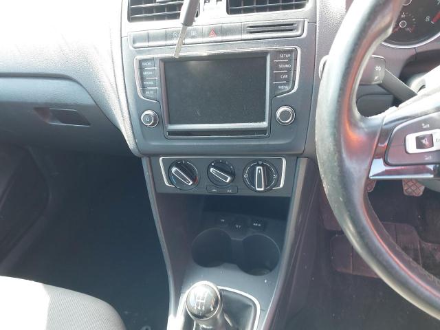 2014 VOLKSWAGEN POLO SE