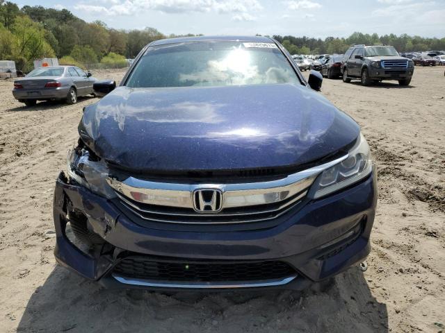 Sedans HONDA ACCORD 2017 Granatowy