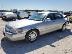 2003 Lincoln Town Car Executive იყიდება Houston-ში, TX - Rear End