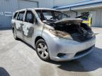 2014 Toyota Sienna  იყიდება Las Vegas-ში, NV - Burn