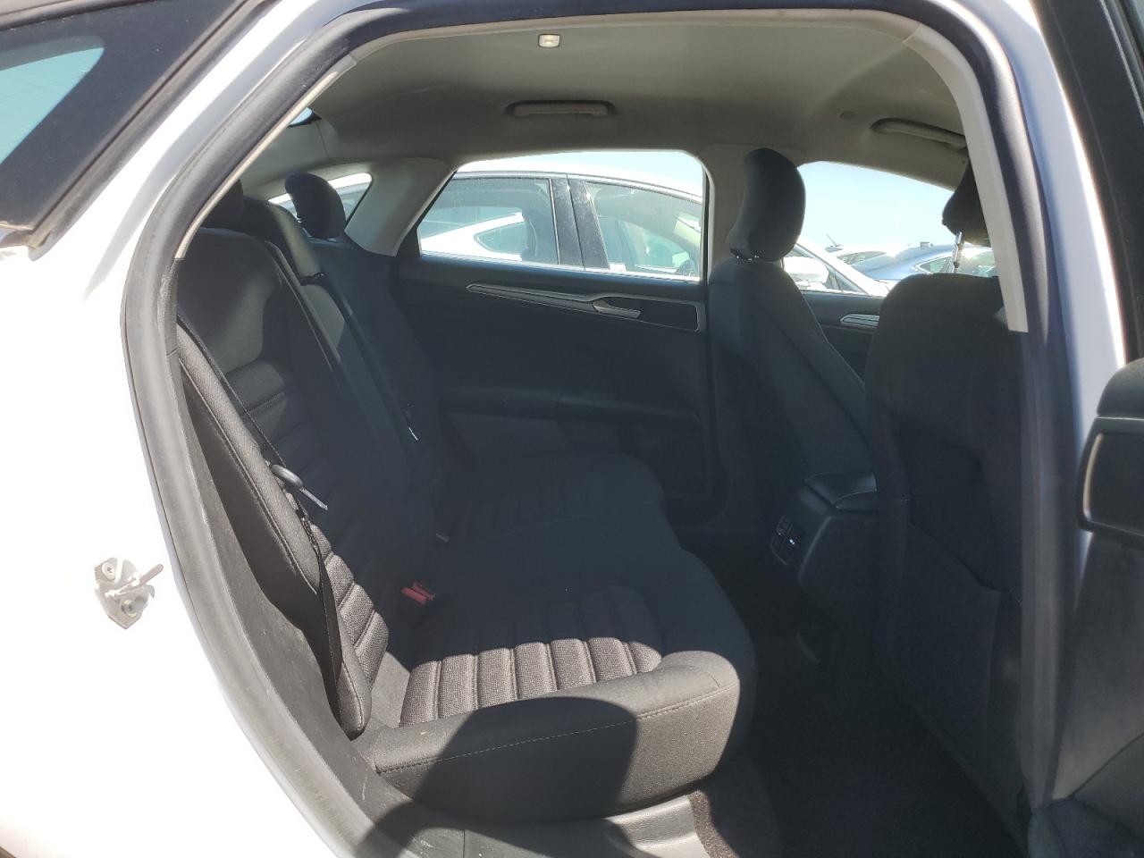 2019 Ford Fusion Se VIN: 3FA6P0LU7KR124862 Lot: 54037375