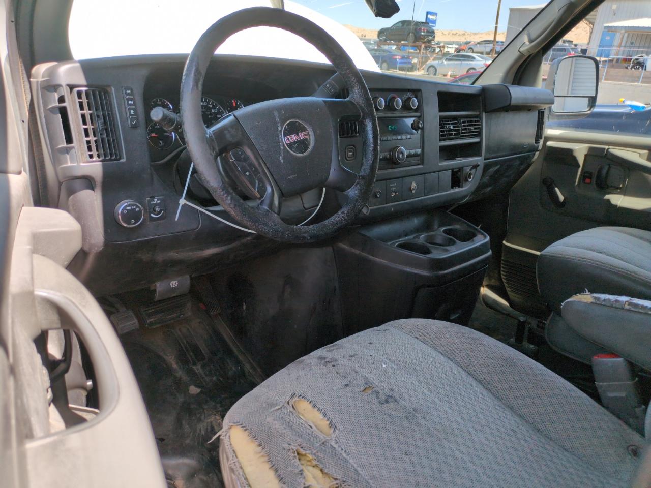 2011 GMC Savana G2500 VIN: 1GTW7FCA9B1128957 Lot: 52300045