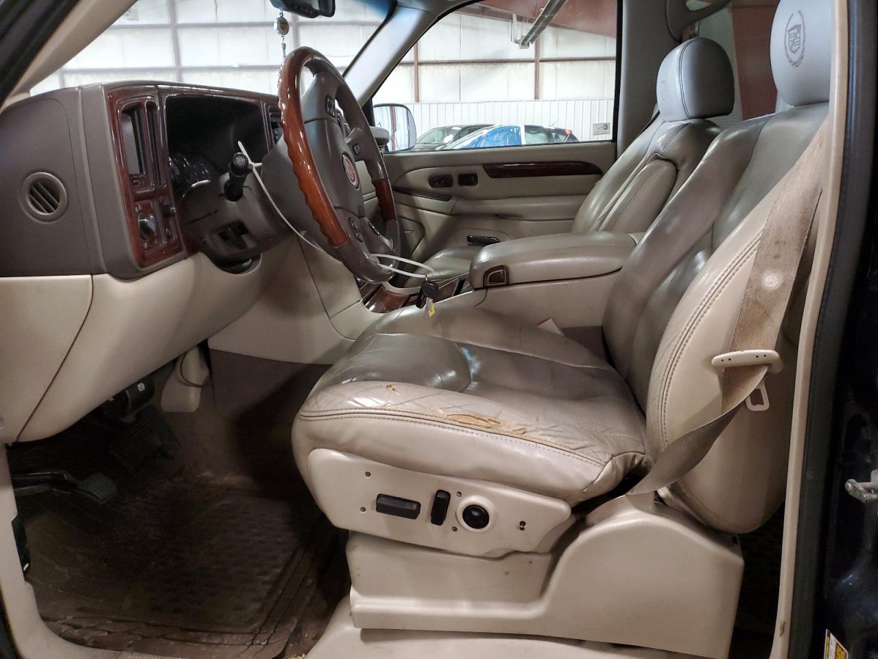 2005 Cadillac Escalade Luxury VIN: 1GYEK63N95R118054 Lot: 51094725